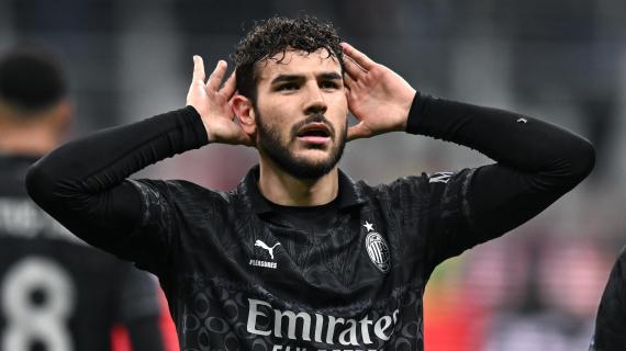 Il Milan vince di corto muso, 1-0 col Napoli. Decide Theo Hernandez, gol e highlights 7 Il Milan vince di corto muso, 1-0 col Napoli. Decide Theo Hernandez, gol e highlights