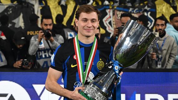 Non solo Lautaro. L'Inter vorrebbe avere effettuare il rinnovo de l'accordo di Barella entro fine stagione 7 Non solo Lautaro. L'Inter vuole rinnovare il contratto di Barella entro fine stagione