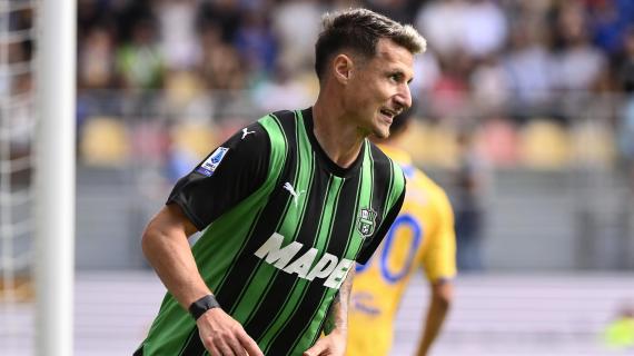 Napoli, uno fra Simeone e Raspadori sul mercato. E piace Pinamonti 11 Paradosso Sassuolo: è 15°, ma ha in squadra i due migliori marcatori italiani del campionato