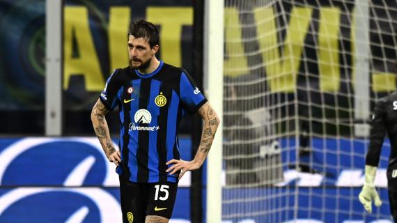 Presunto insulto a Juan Jesus, Acerbi escluso dal ritiro dell'Italia: al suo posto c'è Mancini 5 Presunto insulto a Juan Jesus, Acerbi escluso dal ritiro dell'Italia: al suo posto c'è Mancini