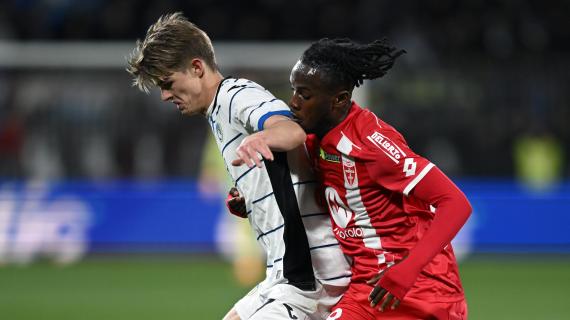 De Ketelaere punisce il Monza quando fa più male: Atalanta avanti 1-0 all'intervallo, ko Holm