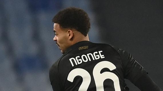 Ngonge: "Mi sono abituato velocemente al mondo del pallone italiano e me ne sono innamorato" 11 Ngonge: "Mi sono abituato velocemente al calcio italiano e me ne sono innamorato"