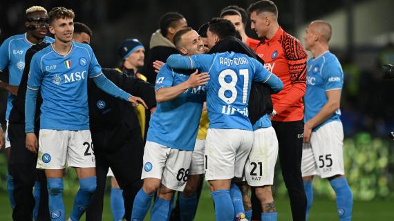 Napoli, Doué è l'obiettivo per l'attacco. Il Rennes chiede più di 30 milioni di euro 9 Fontanella fa gol in Kuwait: "Scelta di vita. Io al Napoli? Al massimo potrei pulire le scarpe"