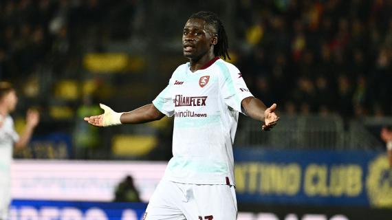 Lazio, dopo il Sassuolo l'incontro decisivo per Tchaouna: difficile costi meno di 10 mln 17 Lazio, dopo il Sassuolo l'incontro decisivo per Tchaouna: difficile costi meno di 10 mln