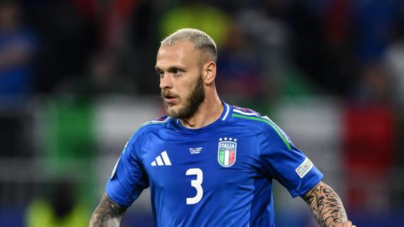 Stop Dimarco, la nota della FIGC: "Condizioni da monitorare giorno dopo giorno" 20 Dimarco, oggi solo palestra: per il terzino dell'Italia trauma contusivo al polpaccio destro