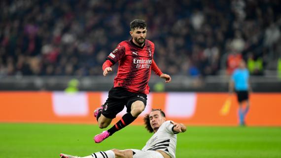 Napoli, si complica Buongiorno. La squadra si dirige su un altro obiettivo, l'ex Bologna Theate 5 Napoli, si complica Buongiorno. Il club si dirige su un altro obiettivo, l'ex Bologna Theate