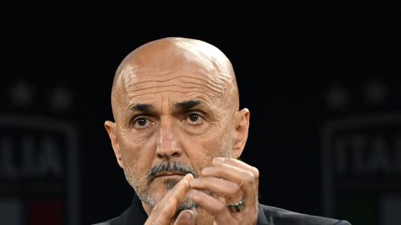Spalletti: "In Italia c'è chi fa la linea difensiva a 3 e chi a 4, dobbiamo saperle fare tutte e due" 17 Spalletti: "In Italia c'è chi fa la difesa a 3 e chi a 4, dobbiamo saperle fare entrambe"