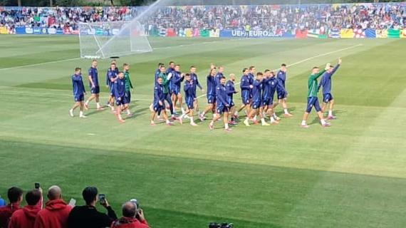 Zarrella, Tajani, gli infortuni e tantissimi tifosi. In questo modo Iserlohn ha accolto la Nazionale 6 Zarrella, Tajani, gli infortuni e tantissimi tifosi. Così Iserlohn ha accolto la Nazionale