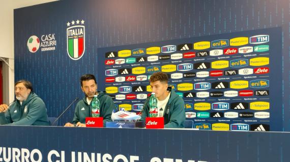 "Dovete passare sul mio cadavere". Di Lorenzo, il caso può rientrare: nella giornata odierna chiamata di Manna 14 "Dovete passare sul mio cadavere". Di Lorenzo, il caso può rientrare: oggi chiamata di Manna