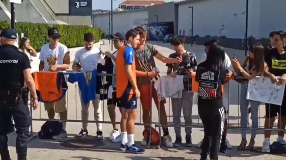 Dieci minuti di visite, poco più, e Chiesa lascia il JMedical. La situazione con la Juventus