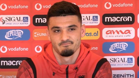 Juventus, un'idea per il vice Vlahovic: oltre a Retegui piace Broja