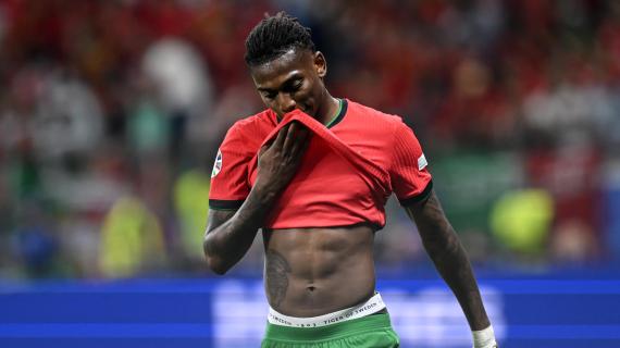 Milan, scaduta la clausola da 175 milioni di Leao. Una proposta a tre cifre verrebbe valutata