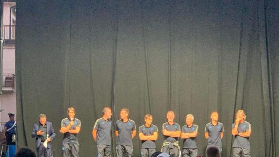 Napoli, Conte incontra i tifosi: "Siete un popolo incredibile, un orgoglio rappresentarvi"