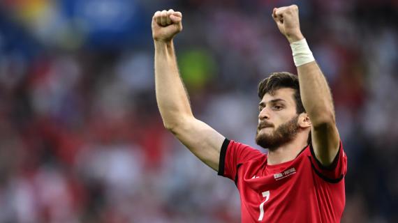 Kvara ricorda Georgia-Portogallo: "CR7 un mio idolo, giocarci contro è stato incredibile" 5 Napoli, l'agente di Kvaratskhelia: "Il rinnovo dipende da ADL. Vogliamo lo scudetto"