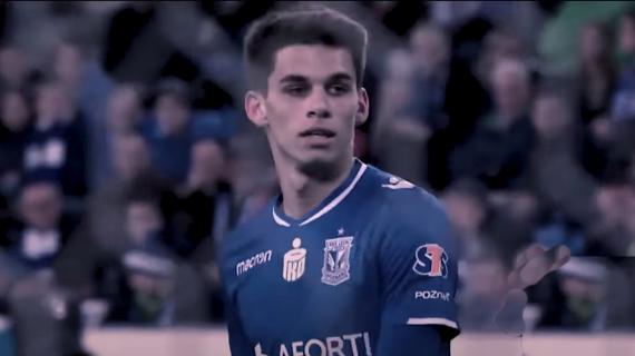 Il Lecce perde 3-2 in amichevole col Nizza, ma si gode la doppietta del talento Marchwinski 15 Il Lecce perde 3-2 in amichevole col Nizza, ma si gode la doppietta del talento Marchwinski