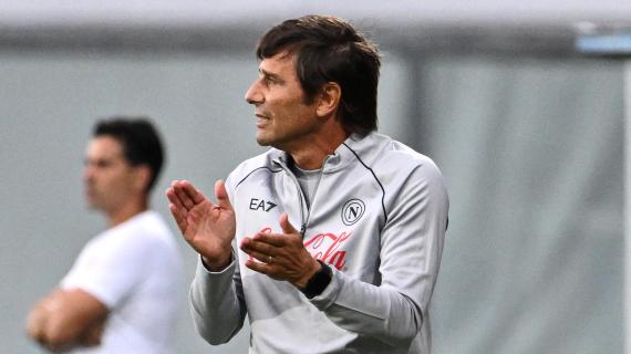 Napoli, Conte: "Mercato? Situazioni oggettive. Tre parametri da rispettare sugli acquisti" 19 Napoli, Conte in conferenza dopo la vittoria sul Modena: tra poco su Tmw