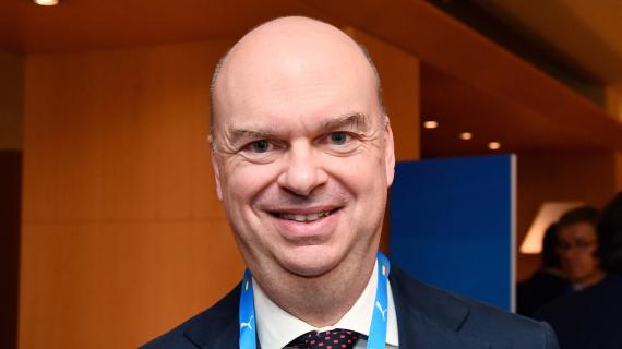 Fassone: "Napoli, Conte non ha bisogno di anni per imporsi. Se non vince, ci va molto vicino" 16 Fassone: "Napoli, Conte non ha bisogno di anni per imporsi. Se non vince, ci va molto vicino"