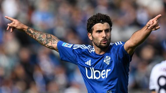 La nuova vita di Patrick Cutrone. A 26 anni è all'apice della carriera e non vorrebbe avere fermarsi 13 La nuova vita di Patrick Cutrone. A 26 anni è all'apice della carriera e non vuole fermarsi