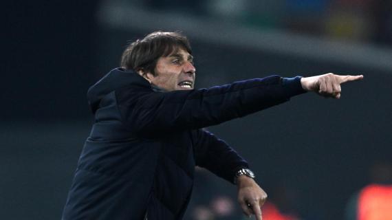 Napoli a Firenze senza Buongiorno, Politano e Kvara. Conte: "Le assenze ci diano forza" 18 Napoli, durante il mercato si decide lo Scudetto? Conte sfida Fiorentina, Dea, Napoli e Roma