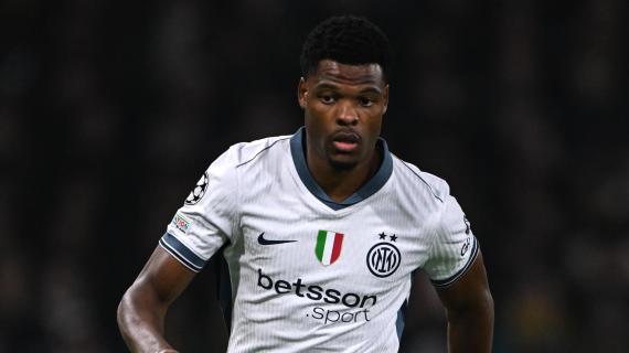 Terzo gol nelle ultime tre per Dumfries: l'Inter punisce il Lecce nel momento migliore, 3-0 6 Terzo gol nelle ultime tre per Dumfries: l'Inter punisce il Lecce nel momento migliore, 3-0