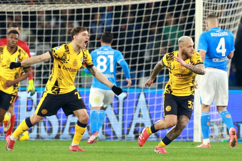 Statistical predictions for Inter Scudetto victory in close 2025-26 Serie A battle 5 NAPLES, ITALY - MARCH 01: Federico Dimarco of Inter celebrates after scoring his team's opening goal during the Serie A match between Napoli and FC Internazionale at Stadio Diego Armando Maradona on March 01, 2025 in Naples, Italy. (Photo by Francesco Pecoraro/Getty Images)