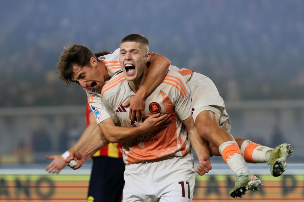 Dovbyk trying to ‘do my job’ as Cristante admits Roma beyond expectations 9 epa11998033 Roma's Artem Dovbyk celebrates scoring the 1-0 goal during the Italian Serie A soccer match between US Lecce and AS Roma, in Lecce, Italy, 29 March 2025. EPA-EFE/ABBONDANZA SCURO LEZZI