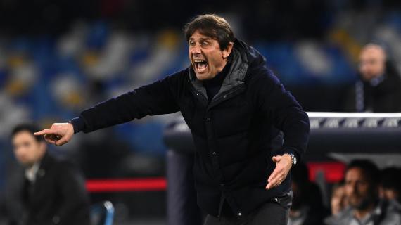 Napoli, Conte: "Bravi a stringere i denti, puntiamo a recuperare tutti" 26 Napoli, nuove risorse a centrocampo: la scelta di Conte per la sfida alla Fiorentina