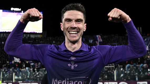 Fiorentina, doppia sessione in gruppo per Gosens: a San Siro contro il Milan tornerà dal 1' 23 Fiorentina, doppia seduta in gruppo per Gosens: a San Siro contro il Milan tornerà dal 1'