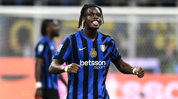 Inter, il West Ham è pronto a tornare all'assalto per Bisseck dopo il no di dodici mesi fa