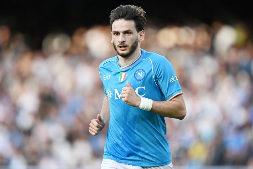Kvaratskhelia: ‘Napoli deserve and will win Scudetto, Donnarumma, Fabian and I still watch their games’ 9 NAPLES, ITALY - APRIL 28: Khvicha Kvaratskhelia of SSC Napoli during the Serie A TIM match between SSC Napoli and AS Roma - Serie A TIM at Stadio Diego Armando Maradona on April 28, 2024 in Naples, Italy. (Photo by Francesco Pecoraro/Getty Images)