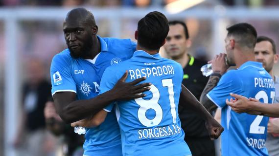 Raspadori avvicina lo scudetto, rabbia del Via del Mare: le immagini di Lecce-Napoli