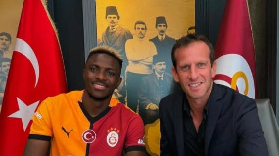 Al-Hilal ignorato e Osimhen grattacapo: Napoli costretto a convocarlo in ritiro da Conte