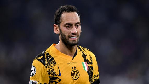 Calhanoglu al Galatasaray? Il presidente: "Luce dei nostri occhi. Ci ho parlato al telefono"