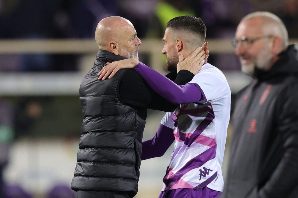 Exclusive: Pioli return can scrap Torino and Fiorentina’s transfer plans for Biraghi 2 FLORENCE, ITALY - MARCH 04: Stefano Pioli manager of AC Milan and Cristiano Biraghi of ACF Fiorentina during the Serie A match between ACF Fiorentina and AC MIlan at Stadio Artemio Franchi on March 4, 2023 in Florence, Italy. (Photo by Gabriele Maltinti/Getty Images)