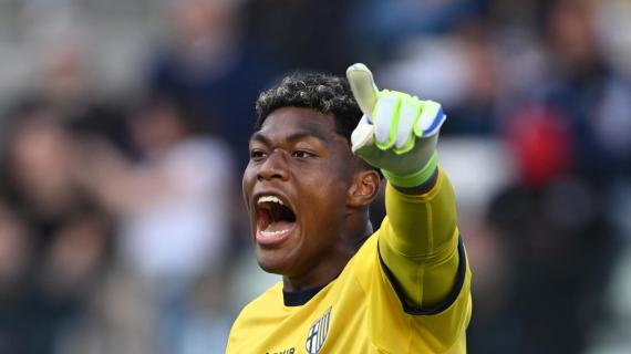 Napoli, occhi su Zion Suzuki del Parma: Conte vorrebbe avere concorrenza fra i pali 34 Napoli, occhi su Zion Suzuki del Parma: Conte vuole concorrenza fra i pali