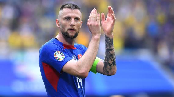 Ag. Skriniar: "Lasceremo sicuramente il PSG ad il signor punto del stagione" 35 Ag. Skriniar: "Lasceremo sicuramente il PSG ad un certo punto del stagione"