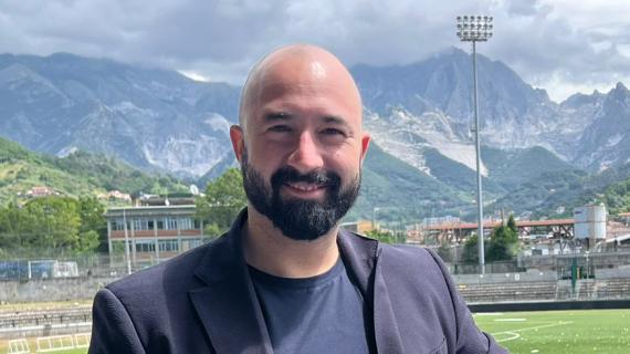 Da Calhanoglu-Lautaro (e Marotta) a Douglas Luiz che diserta il ritiro: i casi della Serie A che incidono anche sul mercato. Poi il rebus Vlahovic: gli agenti a Torino, ma per parlare di che cosa? C'è una soluzione che accontenterebbe tutti