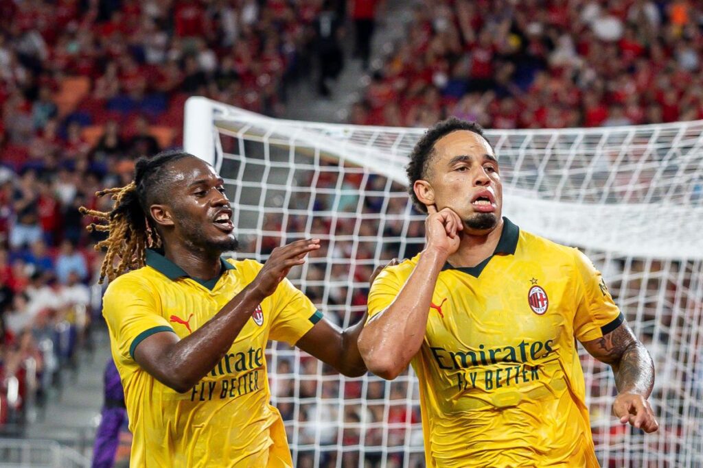 Okafor: Ongoing Leeds talks as Milan set asking price 26 HONG KONG, CHINA - JULY 26: Noah Okafor of AC Milan (R) celebrates after scoring his goal with Warren Pierre Bondo of AC Milan (L) during the Liverpool FC v AC Milan Pre-Season Friendly match at Kai Tak Stadium on July 26, 2025 in Hong Kong, China. (Photo by Yu Chun Christopher Wong/Eurasia Sport Images/Getty Images)