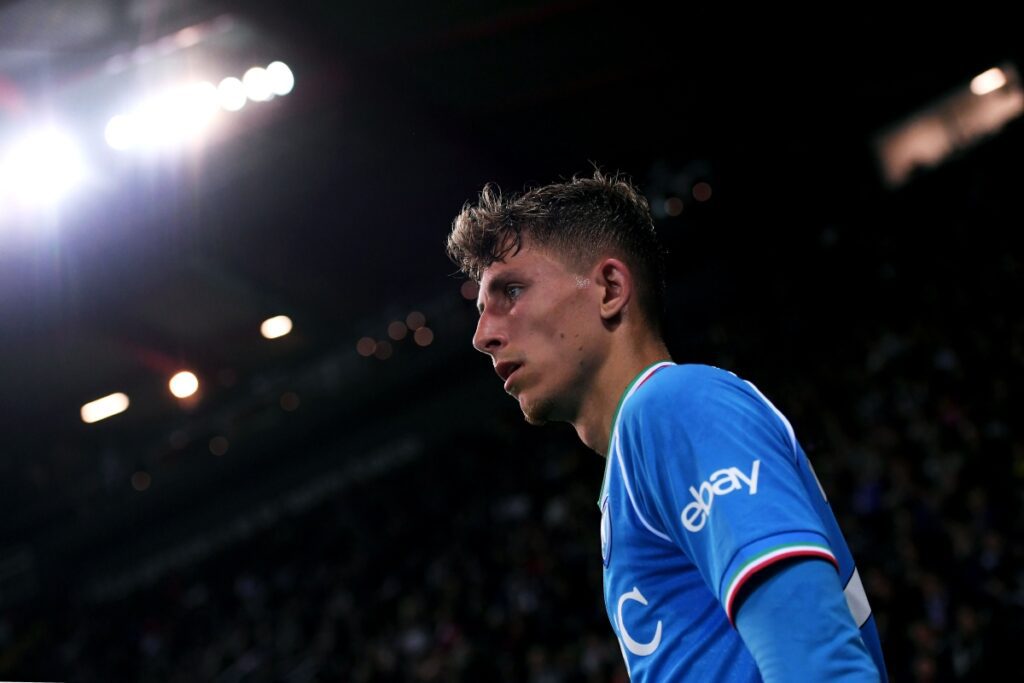Napoli send flop Lindstrom to Wolfsburg in 17.5m agreement 10 UDINE, ITALY - MAY 06: Jesper LindstrĆøm of SSC Napoli looks on during the Serie A TIM match between Udinese Calcio and SSC Napoli at Dacia Arena on May 06, 2024 in Udine, Italy. (Photo by Alessandro Sabattini/Getty Images)