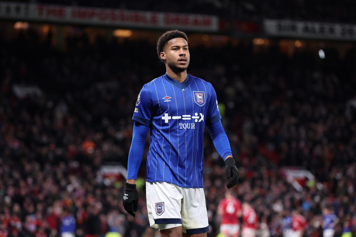 MANCHESTER, ENGLAND - FEBRUARY 26: Jens Cajuste of Ipswich Town during the Premier League match between Manchester United FC and Ipswich Town FC at Old Trafford on February 26, 2025 in Manchester, England. (Photo by Alex Livesey/Getty Images)