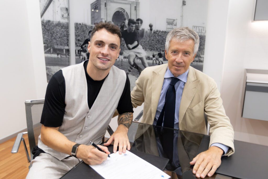 Official: Bologna buy Zortea from Cagliari 23 Nadir Zortea has signed for Bologna (bolognafc.it)