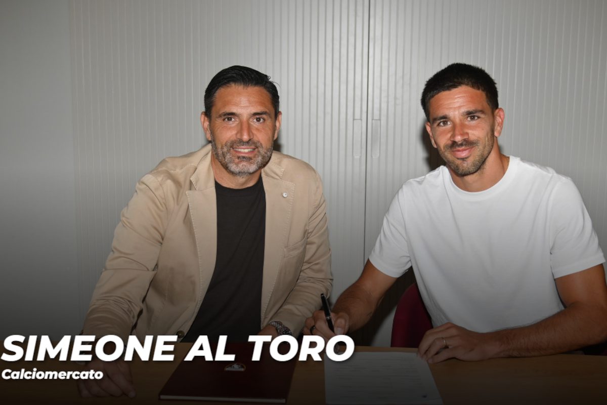 Cairo happy to finally get Simeone, but Elmas unlikely for Torino 5 Giovanni Simeone signs for Torino from Napoli (torinofc)