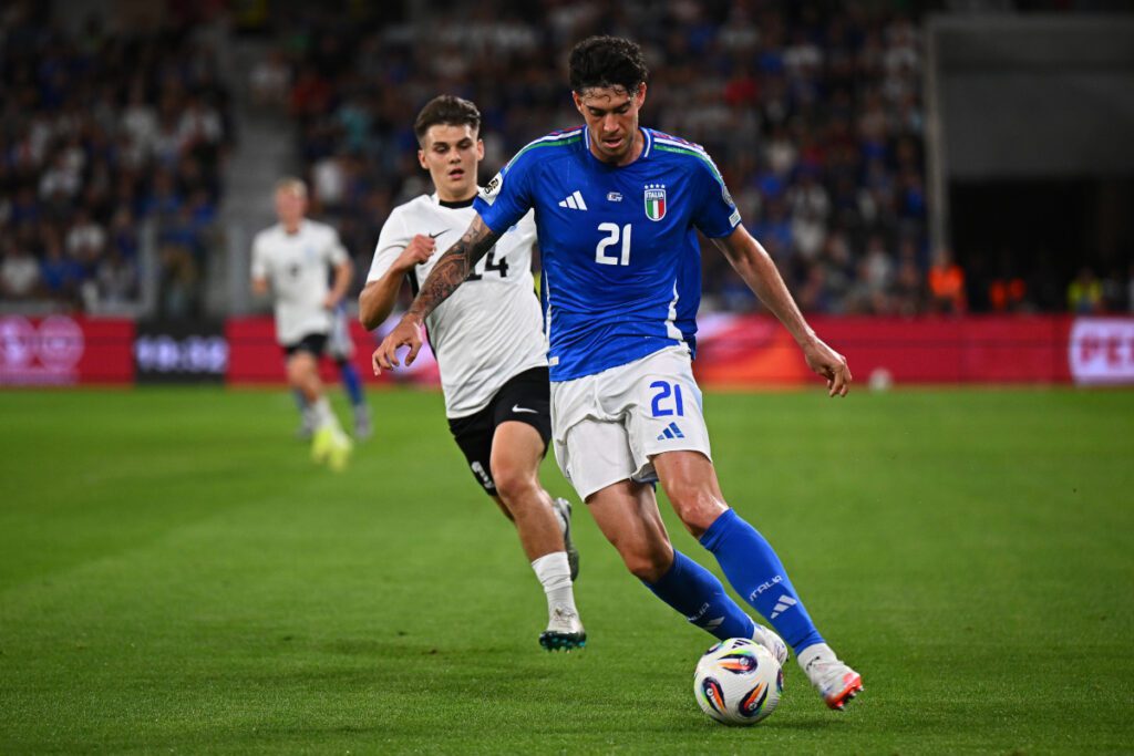Bastoni: ‘Gattuso gave Italy some slaps, we needed a wake-up call’ 88 BERGAMO, ITALY - SEPTEMBER 05: Alessandro Bastoni of Italy in action during the FIFA World Cup 2026 qualifier match between Italy and Estonia at Stadio di Bergamo on September 05, 2025 in Bergamo, Italy. (Photo by Mattia Ozbot/Getty Images)