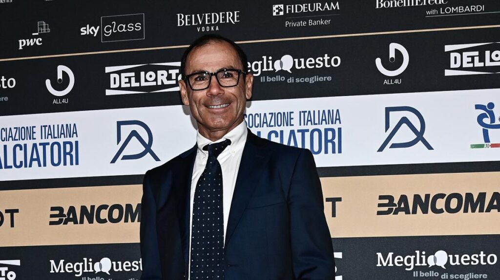 Cassani: Bologna può tornare ai livelli dei due anni precedenti, sfida per il Napoli 10 Cassani: "Bologna, la quadra è stata trovata. Può tornare sui livelli degli ultimi due anni"