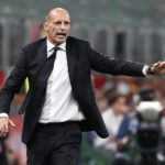 MILANO, Italia - 23 agosto: l'allenatore di Milan Massimiliano Allegri gestisce durante la partita di Serie A tra AC Milan e US Cremonese al Giuseppe Meazza Stadium il 23 agosto 2025 a Milano, in Italia. (Foto di Marco Luzzani/Getty Images)