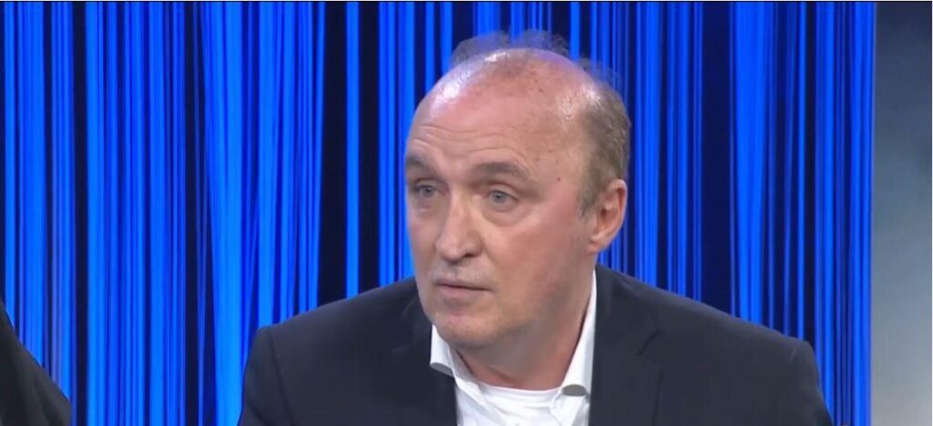 Renica su Napoli: i giocatori seguono Conte ma temono gli infortuni 16 Renica su Napoli: i giocatori seguono Conte ma temono gli infortuni