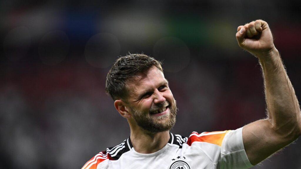 Calciomercato in corso: trattative e retroscena del 22 dicembre con focus Napoli 20 Calciomercato in corso: trattative e retroscena del 22 dicembre con focus Napoli