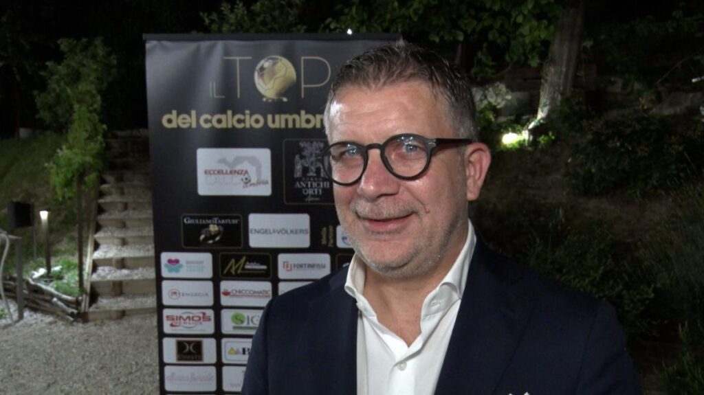 Parma, le mosse di gennaio: centrale in più e esterno destro, l'idea Napoli 17 Parma, le mosse di gennaio: centrale in più e esterno destro, l'idea Napoli