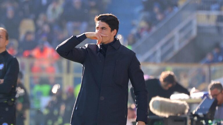 Napoli-Parma oggi: Cuesta sfida Conte, il suo punto di riferimento