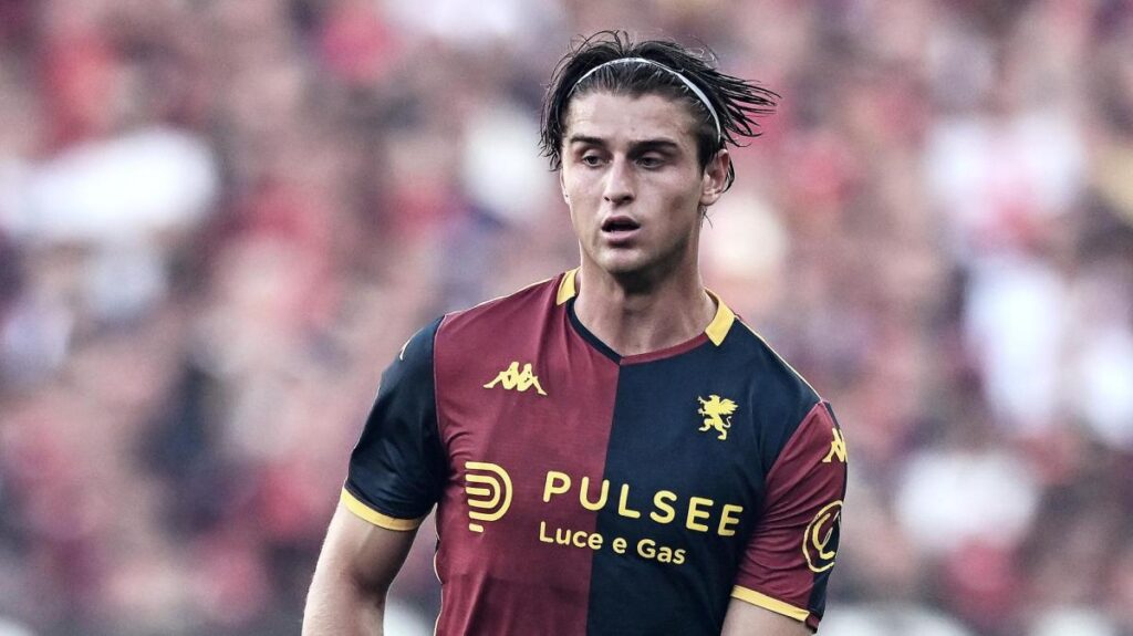 Parma-Genoa finisce 0-0: primo tempo senza gol al Tardini 10 Parma-Genoa finisce 0-0: primo tempo senza gol al Tardini